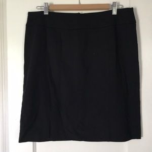 Halogen seamed pencil skirt
